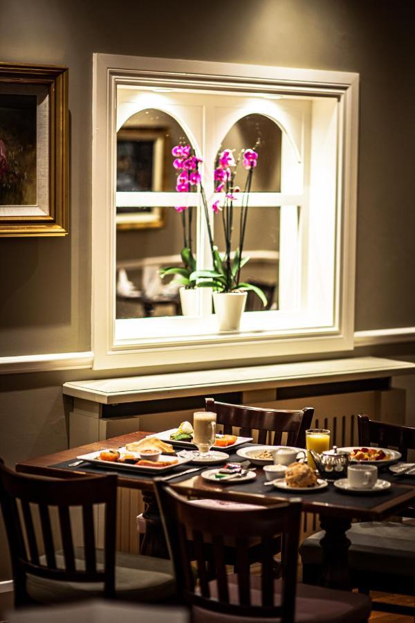 Gullane'S Hotel Ballinasloe Ngoại thất bức ảnh