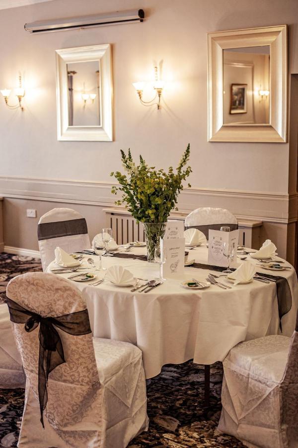 Gullane'S Hotel Ballinasloe Ngoại thất bức ảnh
